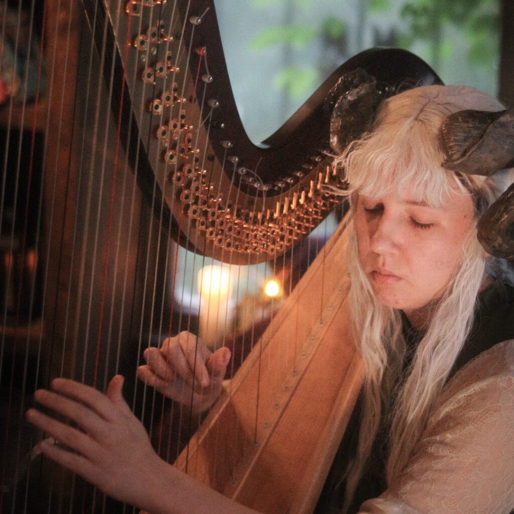 Shornhorn 0702-IMG_6316-2-sq